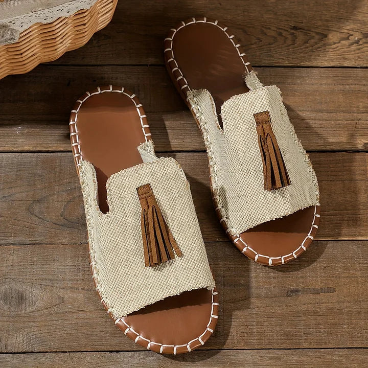 Serenella | Alpargatas Boho Tejidas con Borlas