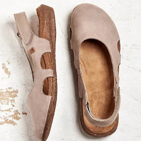 Belladonna | Sandalias de Tacón Cuadrado con Tobillera de Ante