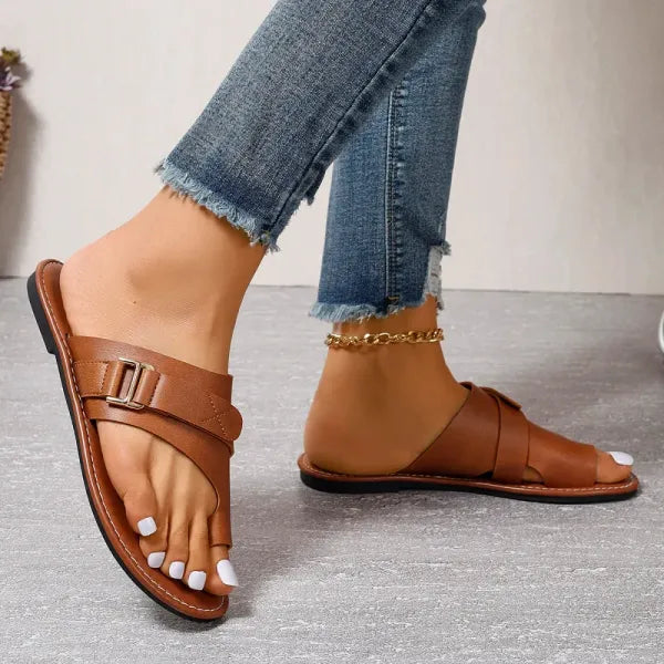 Sandalias Planas de Mujer – Cuero Negro Anillo en Dedo Hebilla Slide