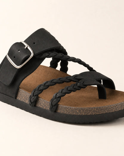 Sandalias planas de mujer con tiras trenzadas y hebilla — image 5