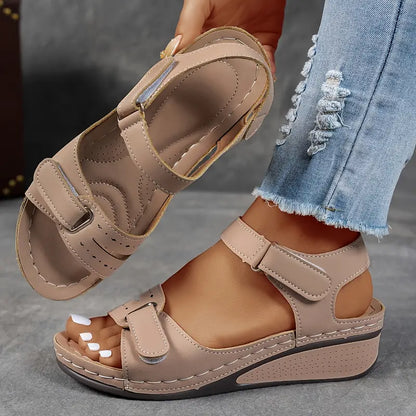 Belcanto | Sandalias de Cuña con Plataforma de Cuero y Velcro
