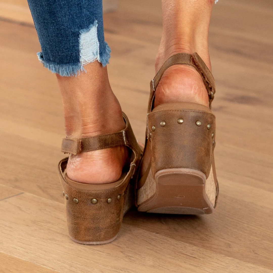 Serenity | Sandalias de Cuña con Plataforma de Ante – Comodidad y Altura