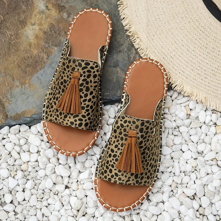 Serenella | Alpargatas Boho Tejidas con Borlas