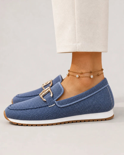 Mocasines de mujer con doble hebilla y suela deportiva — Imagen del producto 4