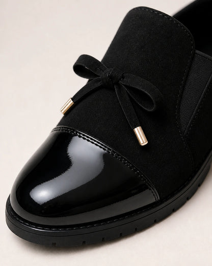 Mocasines con puntera brillante y lazo — Imagen del producto 6
