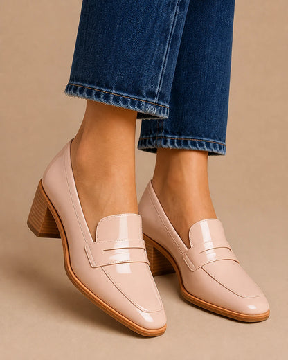 Mocasines rosa empolvado brillantes con tacón bajo — Imagen del producto 1