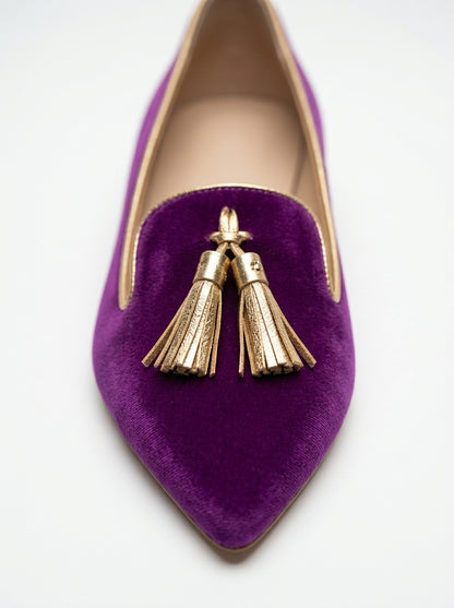 Women's Pointed Toe Tassel Loafers - tassel detail