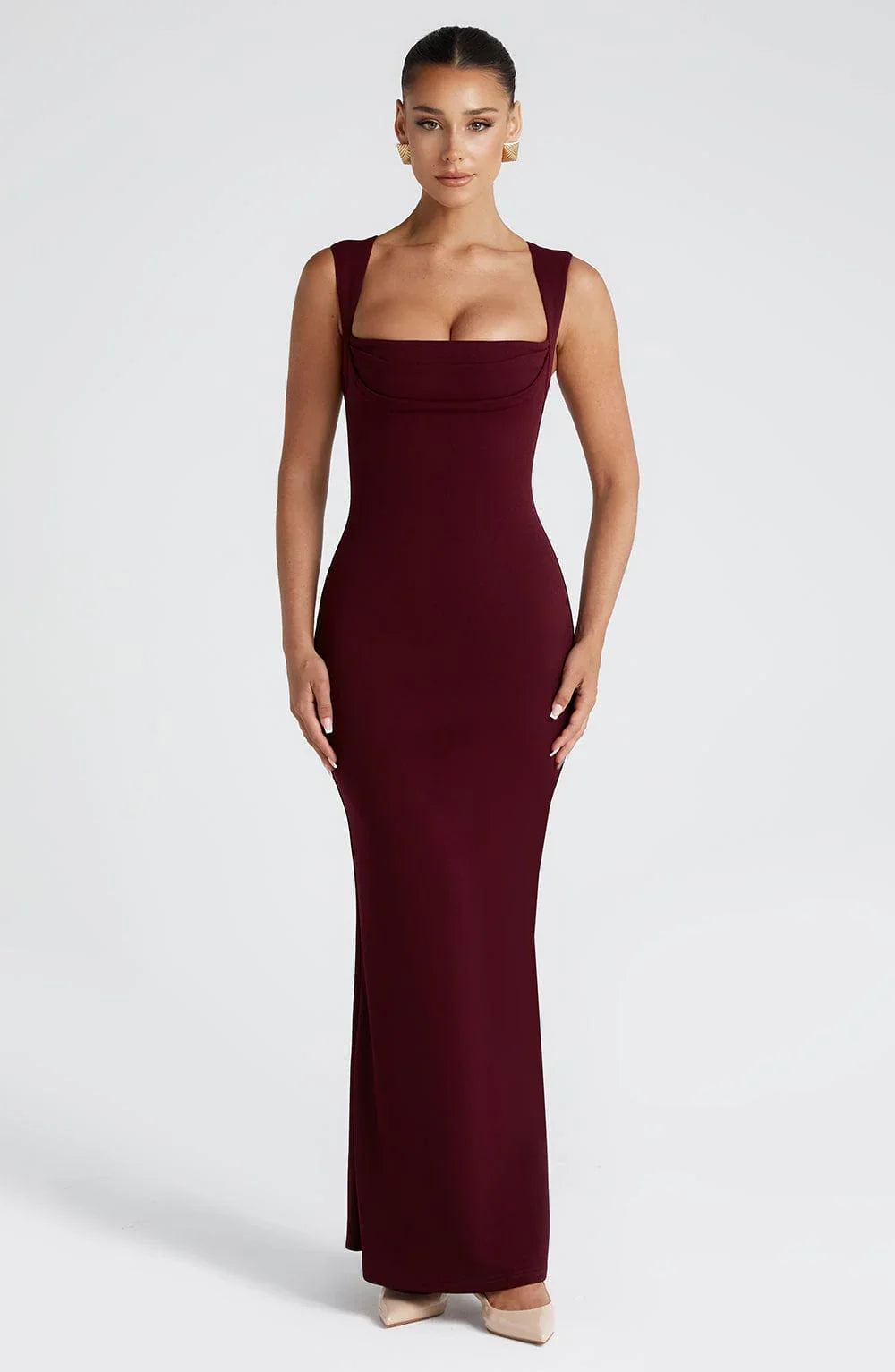 Allegra | Vestido Largo Elegante de Satén Escote Halter Espalda Descubierta Noche