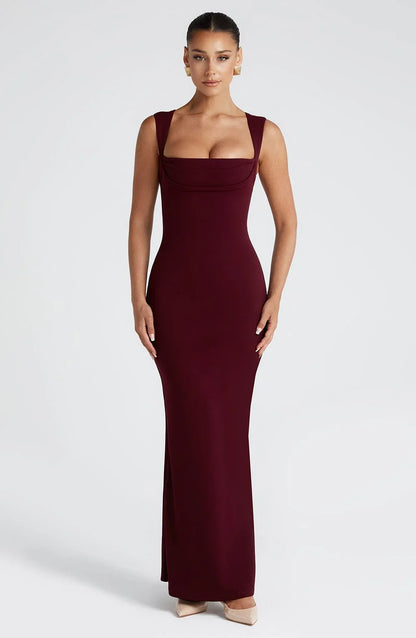 Allegra | Vestido Largo Elegante de Satén Escote Halter Espalda Descubierta Noche