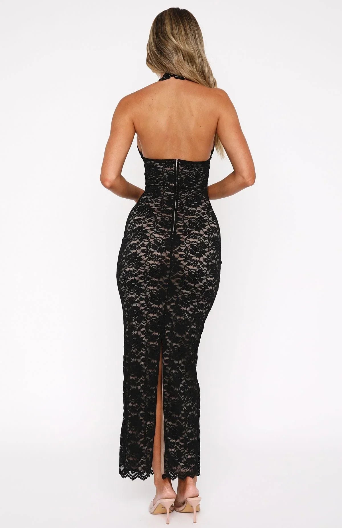 Anatolia | Vestido Largo Elegante Floral de Encaje Escote Halter Espalda Descubierta Noche