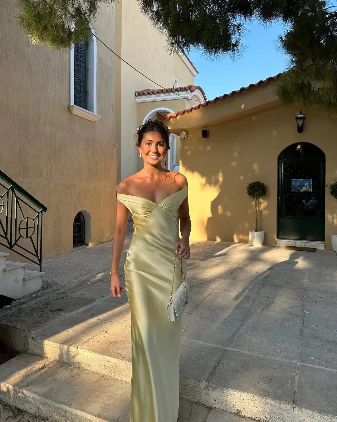 Fiammetta | Vestido Largo Elegante de Satén Hombros Descubiertos Ajustado Noche