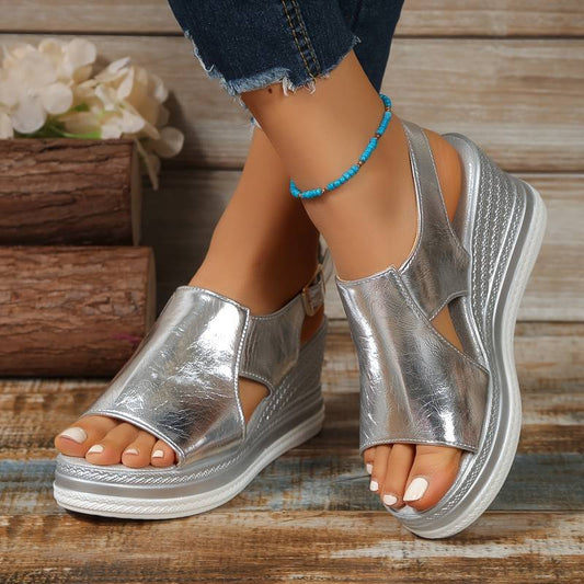 Belcantara | Sandalias Mule de Plataforma Metalizada Plateada