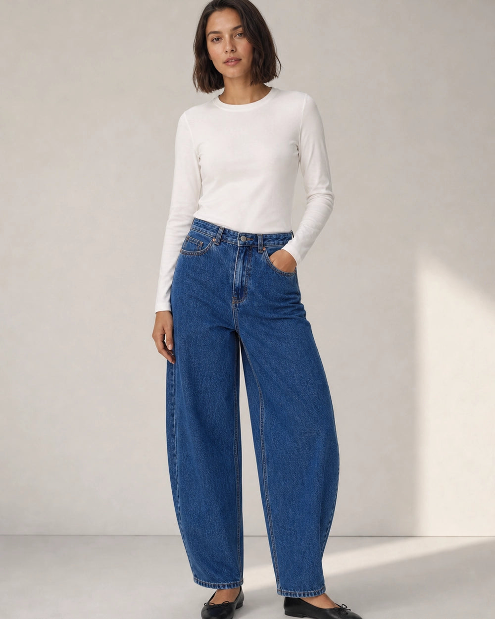 Vaqueros barrel de mujer de tiro alto azul medio — image