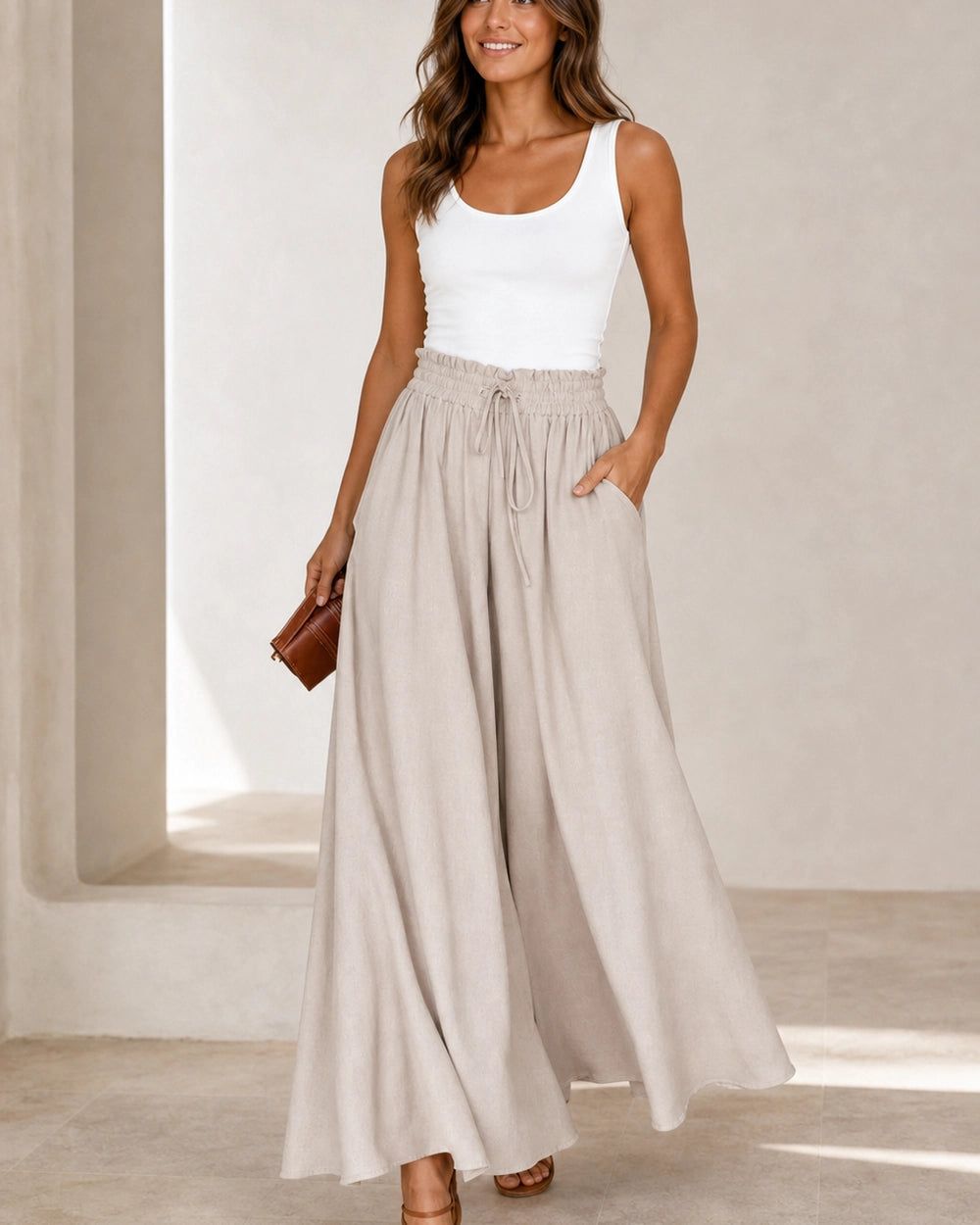 Pantalón de mujer de tiro alto y pierna ancha — image