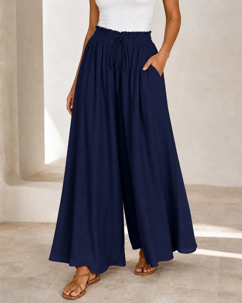 Pantalón de mujer de tiro alto y pierna ancha — image